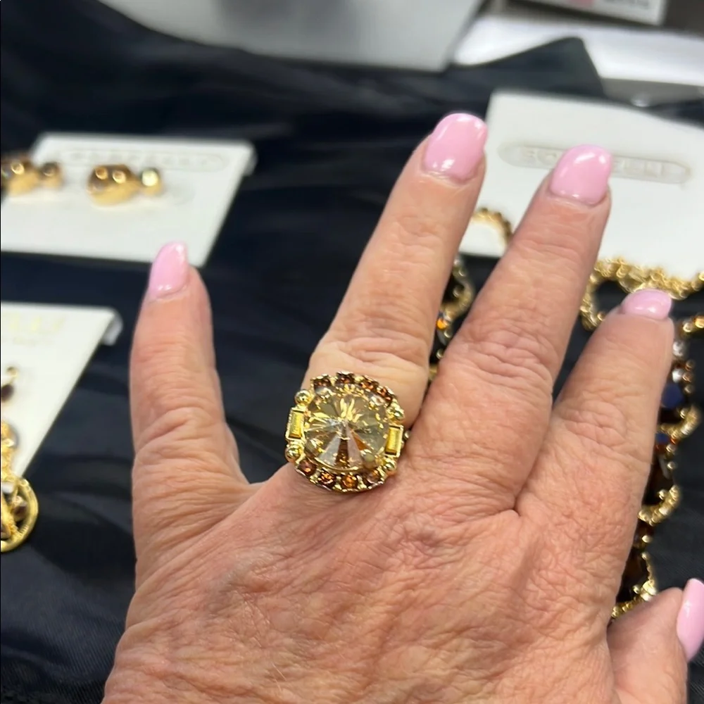 Sorrelli Gold and Brown Necklace with earrings and ring! - Picture 6 of 10